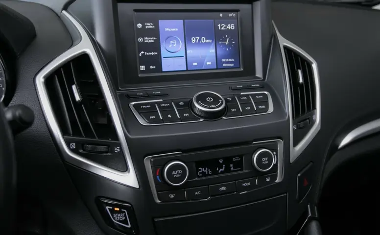 DongFeng AX7