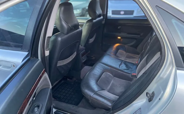 Volvo S80