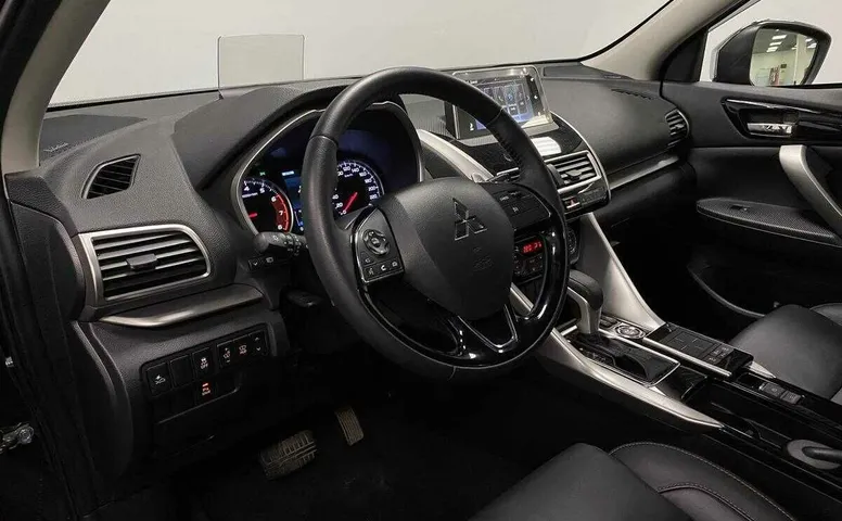 Mitsubishi eclipse cross cvt 2018 с пробегом 43 610 км
