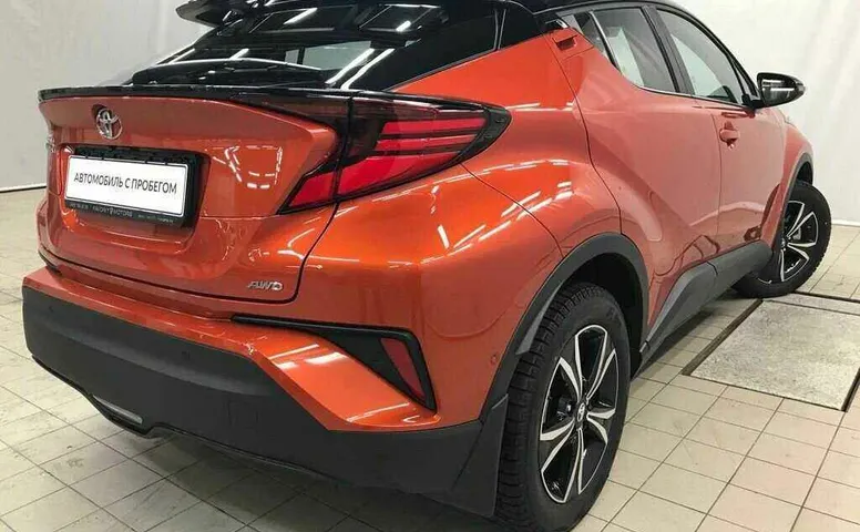 Toyota c-hr i