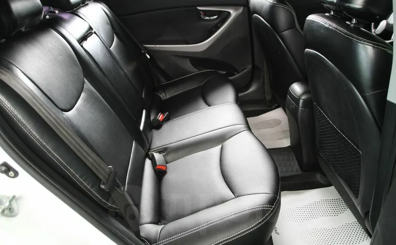 Hyundai Avante, 4 поколение