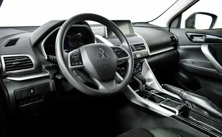 Mitsubishi eclipse cross cvt 2019 с пробегом 24 310 км