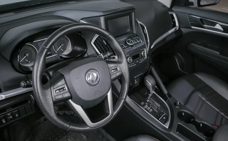 DongFeng AX7
