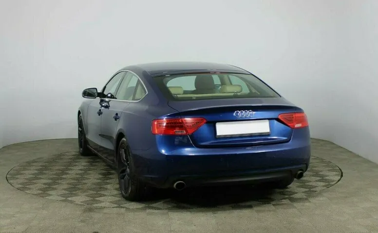 Audi A5 2.0 Робот