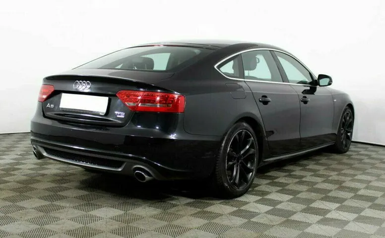 Audi A5 2.0 Робот