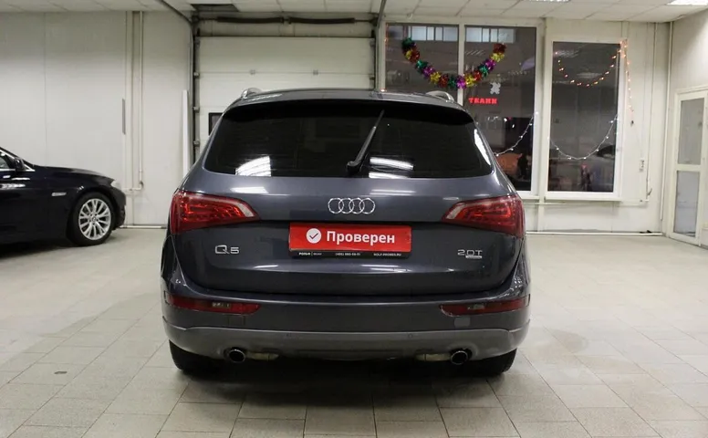 Audi Q5 I(8R)
