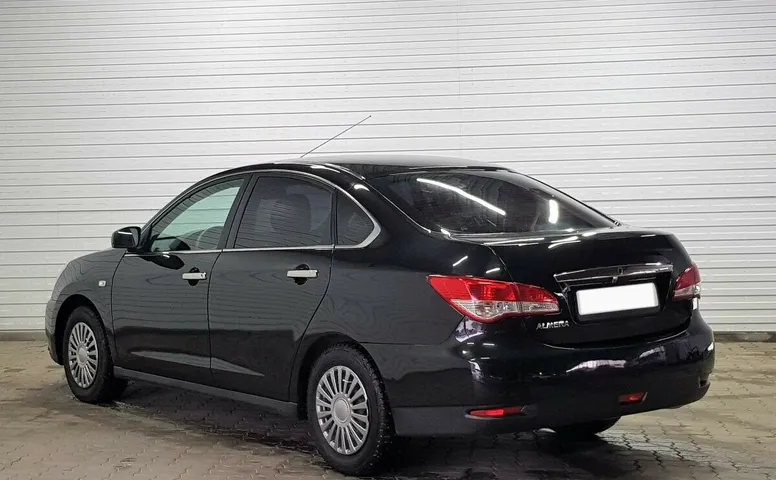 Nissan Almera III (G15)