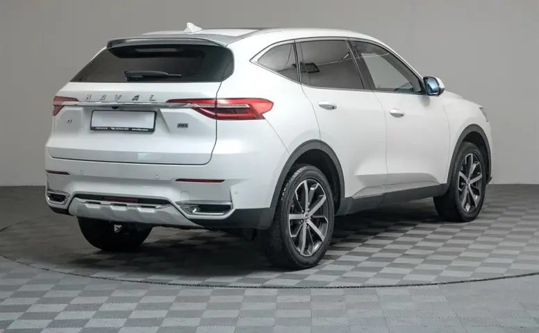 Haval F7
