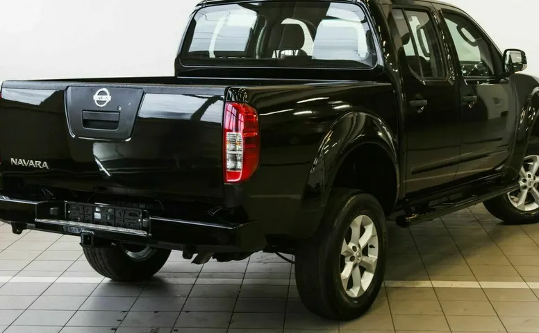 Nissan navara (frontier)