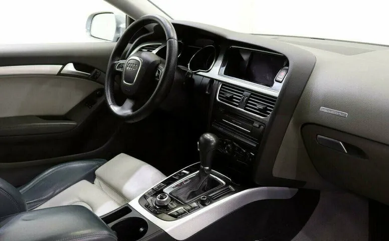 Audi A5 2.0 Робот