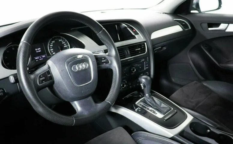 Audi A4 2.0 Робот
