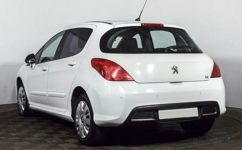 Peugeot 308 I