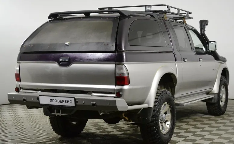 Mitsubishi L200
