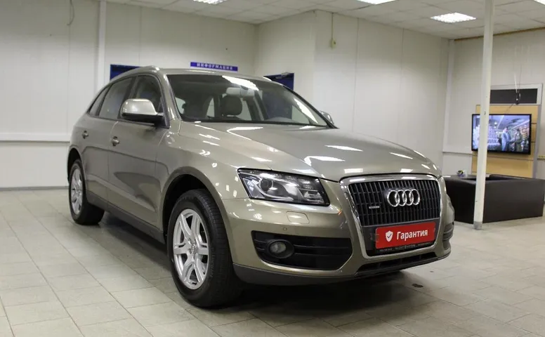 Audi Q5 I(8R)