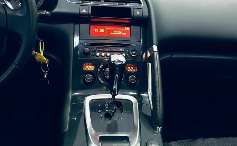 Peugeot 3008 I