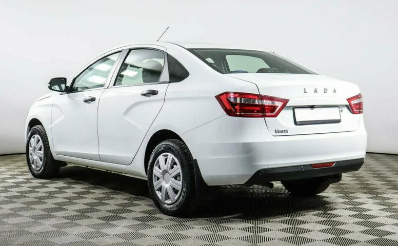 LADA (ВАЗ) Vesta 1.6 Механика
