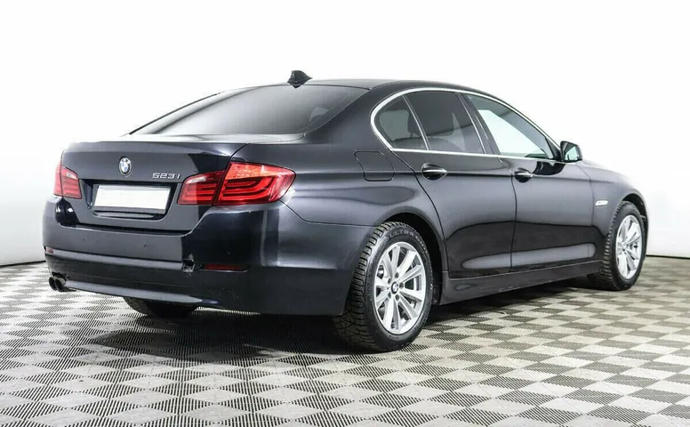 BMW 5 серии VI (F10/F11/F07)