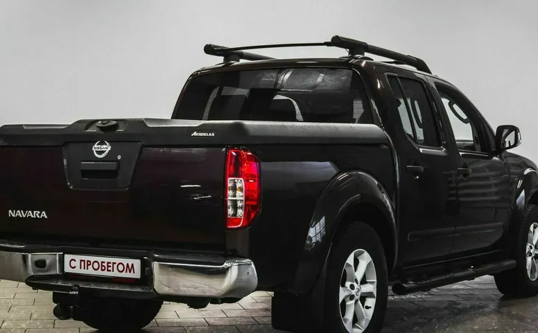 Nissan navara (frontier)