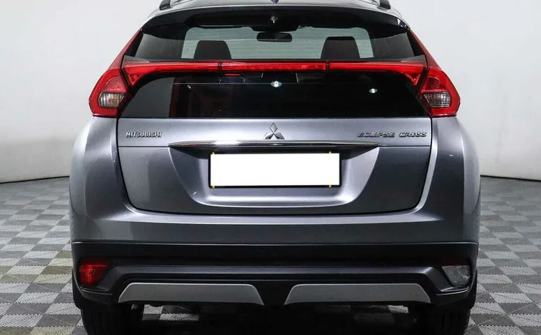 Mitsubishi eclipse cross cvt 2018 с пробегом 31 640 км