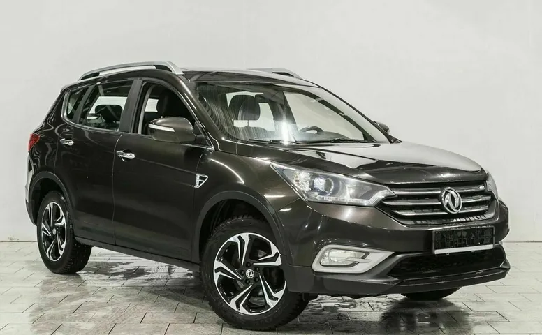 Dongfeng ax7