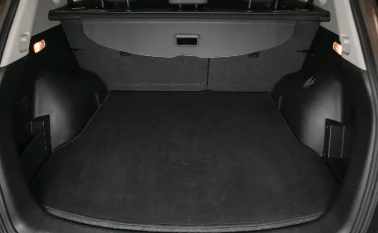 DongFeng AX7