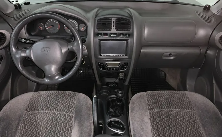 Hyundai SANTA_FE 2.4 MT (146 л.с.) 4WD