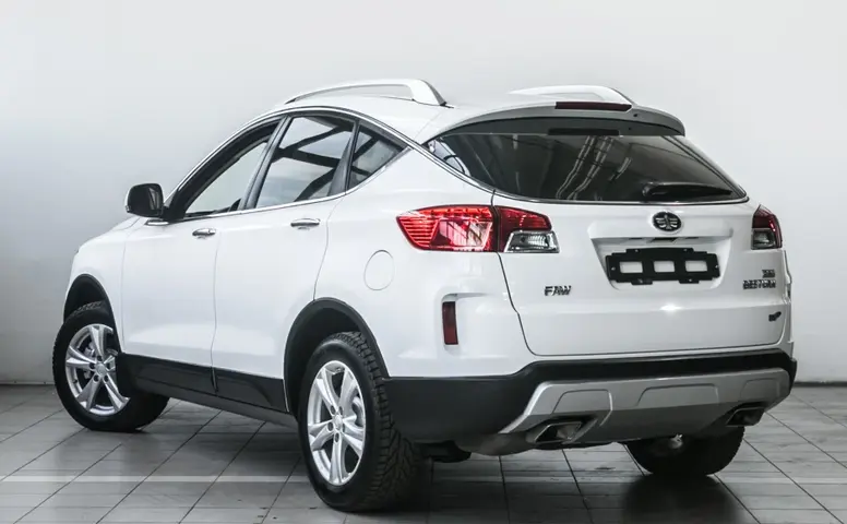 FAW Besturn X80