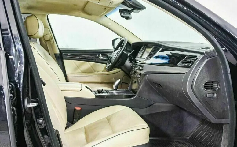 Hyundai equus