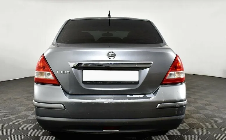 Nissan Tiida I Рестайлинг