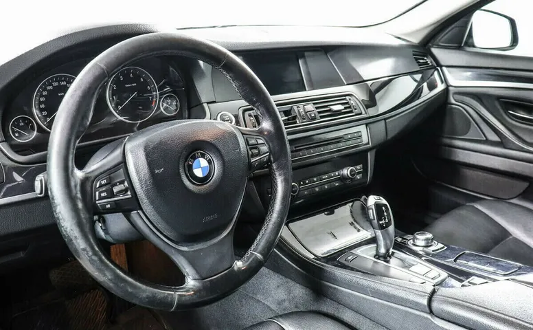 BMW 5 серии VI (F10/F11/F07)