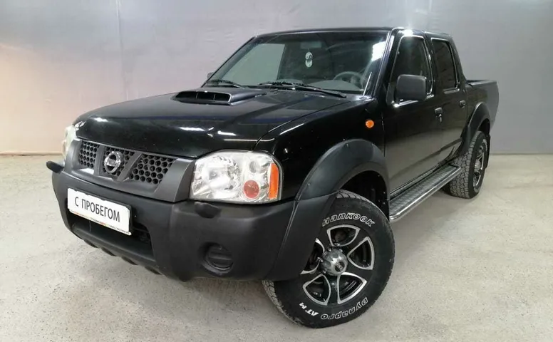 Nissan NP300 2.5d MT (133 л.с.) 4WD