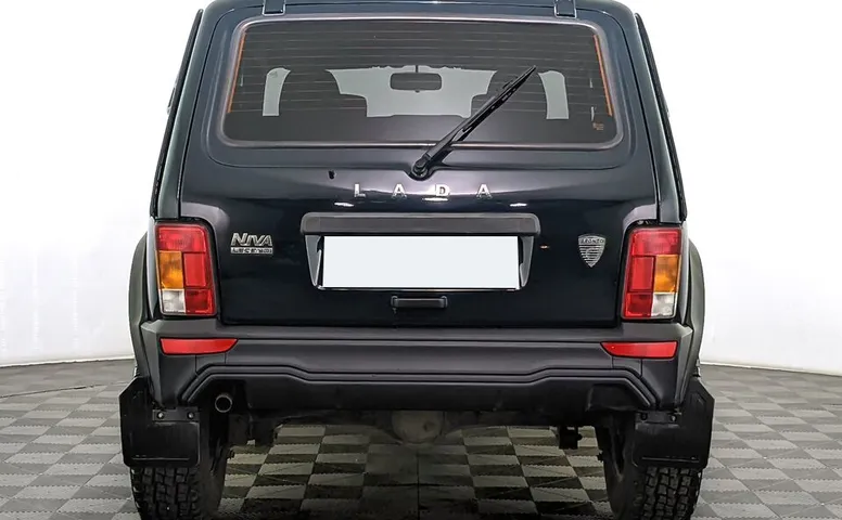 Niva Legend