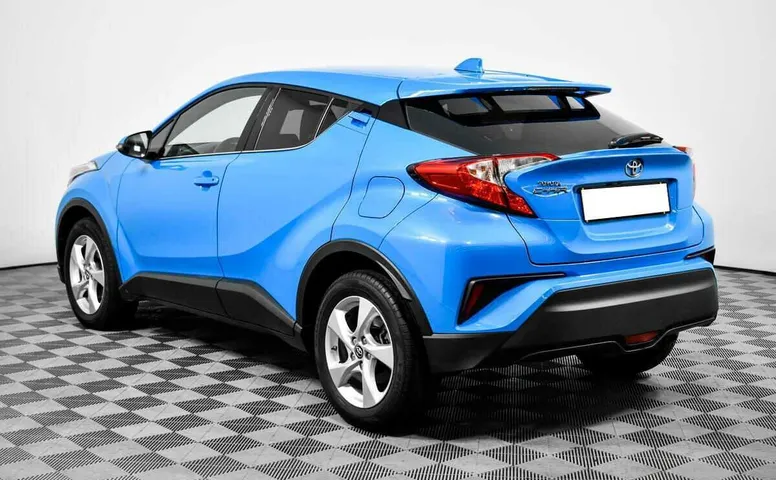 Toyota c-hr cvt 2019 с пробегом 47 362 км
