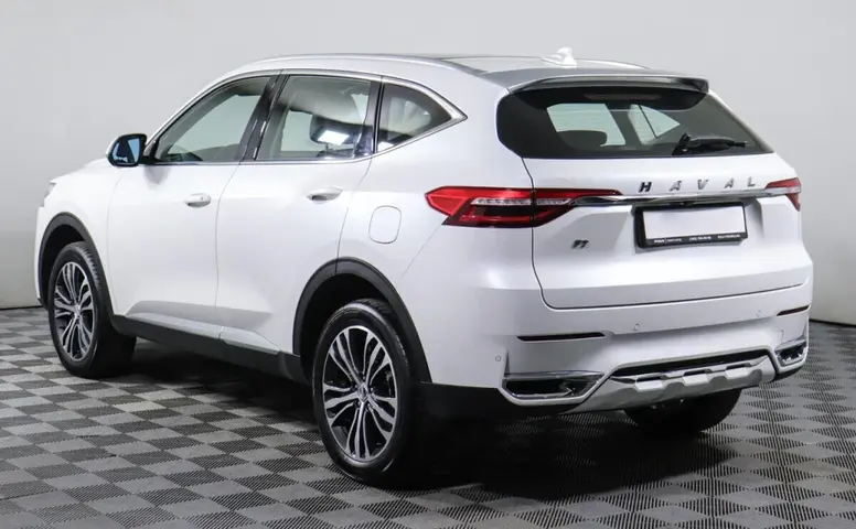 Haval F7