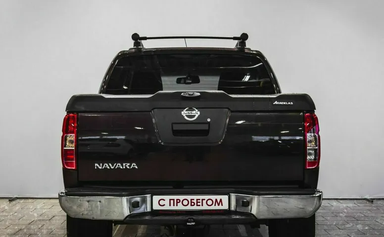 Nissan navara (frontier)