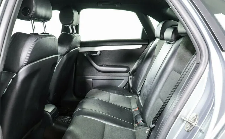 Audi A4 III (B7)