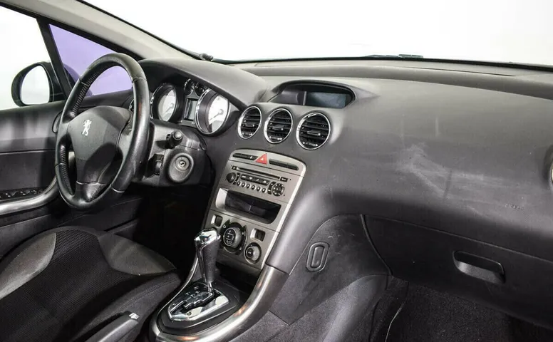 Peugeot 308 I