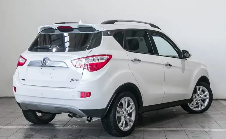 Changan CS35