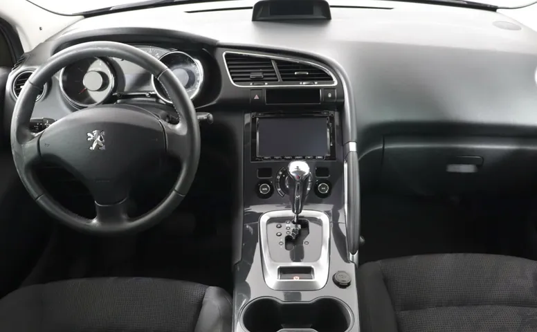 Peugeot 3008 I