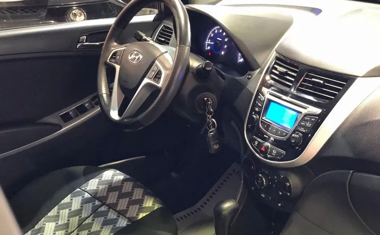 Hyundai Solaris I