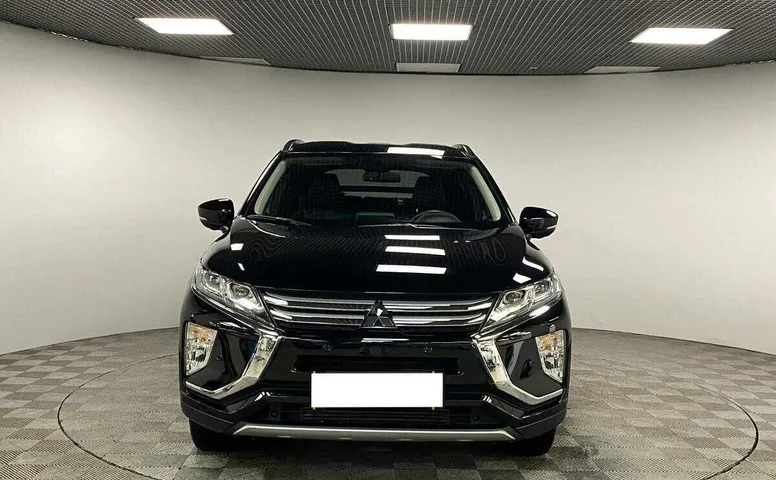Mitsubishi eclipse cross cvt 2018 с пробегом 43 610 км