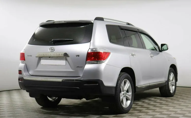Toyota Highlander II (U40) Рестайлинг