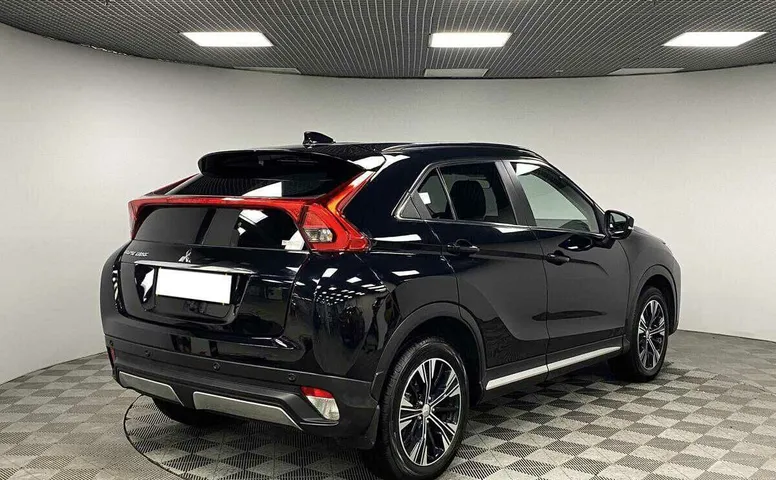 Mitsubishi eclipse cross cvt 2018 с пробегом 51 940 км