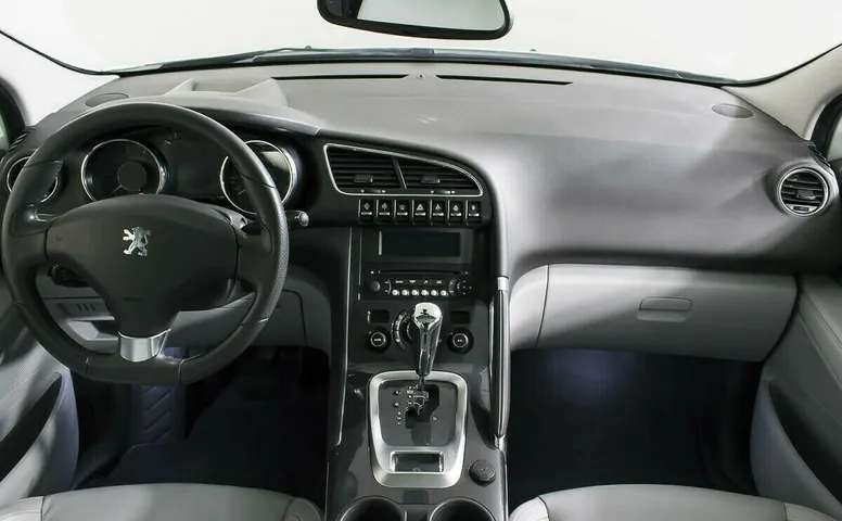Peugeot 3008 I