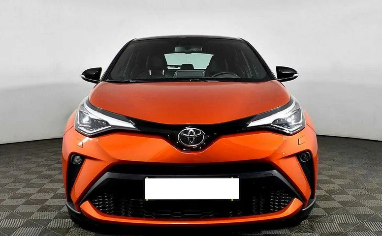 Toyota c-hr cvt 2021 с пробегом 27 364 км