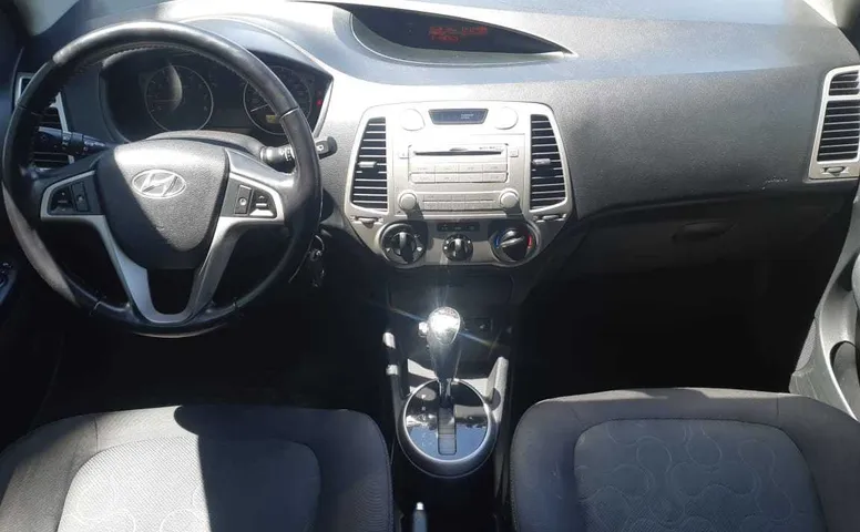 Hyundai I20 1.4 AT (100 л.с.)