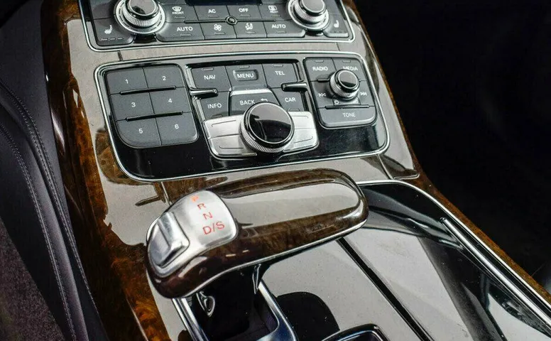 Audi A8 4.2 Автомат