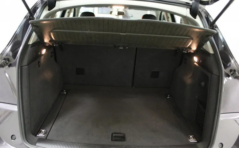 Audi Q5 I(8R)