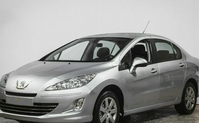 Peugeot 408
