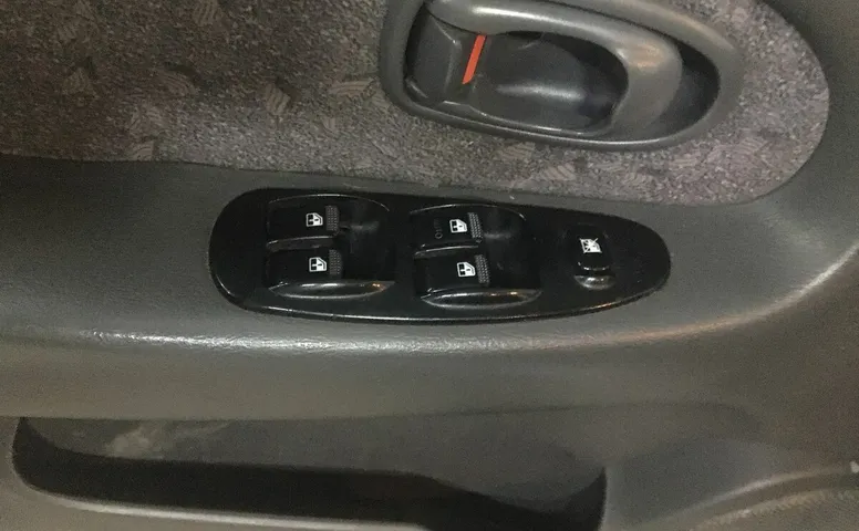 Kia SPECTRA 1.6 MT (101 л.с.)